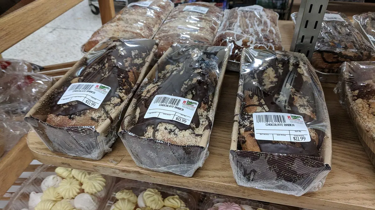 Doughnut Shop bakes